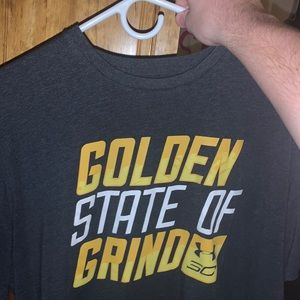 UA | Stephen Curry “Golden State Of Grind” large T-shirt